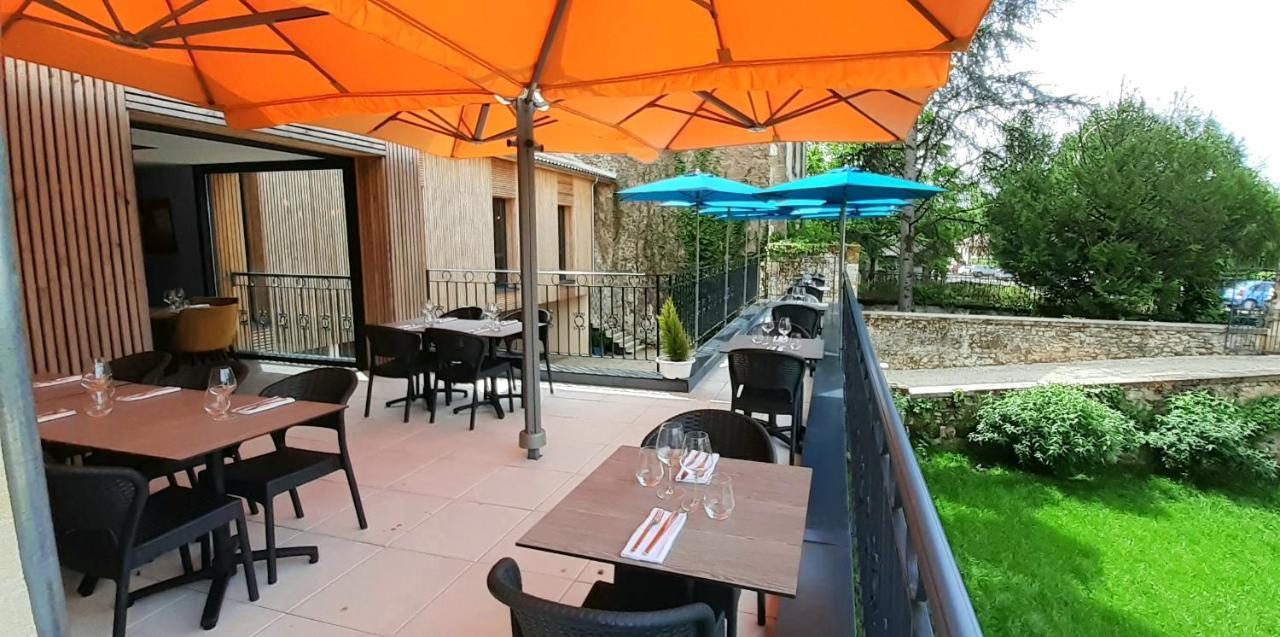 Hotel-Restaurant Des Augustins サン・シプリアン エクステリア 写真