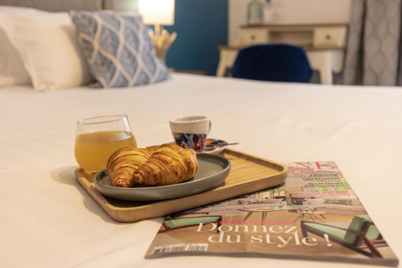 Hotel-Restaurant Des Augustins サン・シプリアン エクステリア 写真